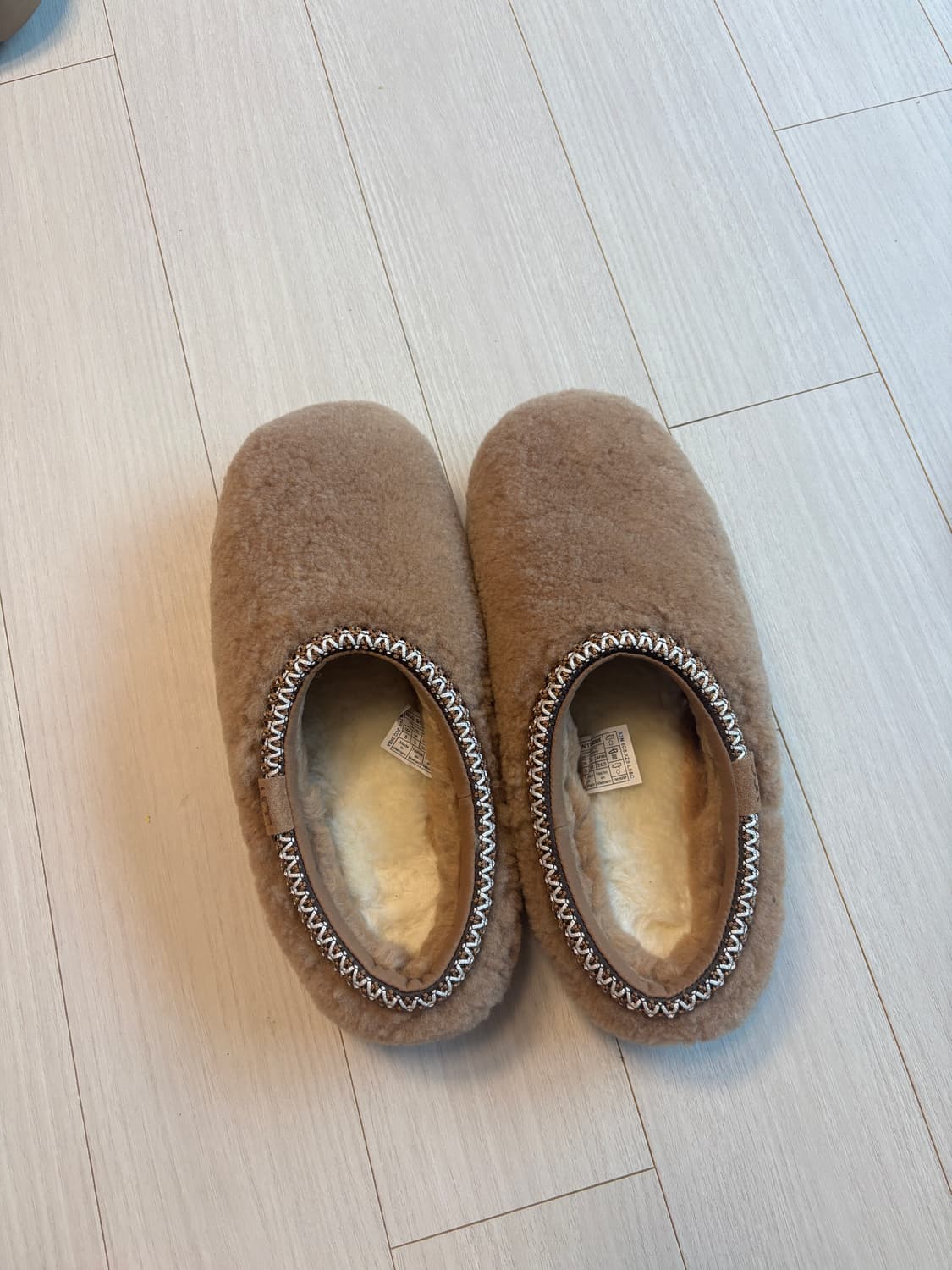 새상품) 어그 타스만 빅키즈 맥시 컬리 상품이미지2