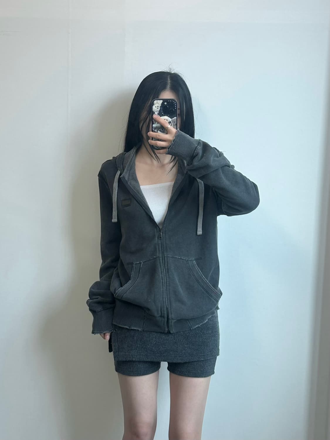 돌체앤가바나 메탈로고 차콜 후드집업 상품이미지1