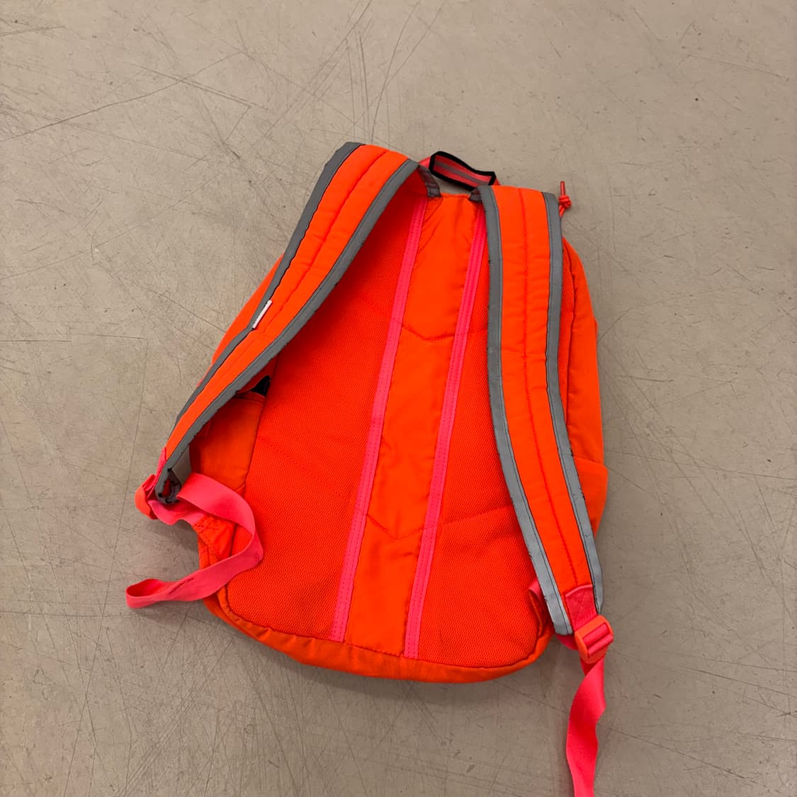 컨버스 오렌지 백팩 상품이미지3
