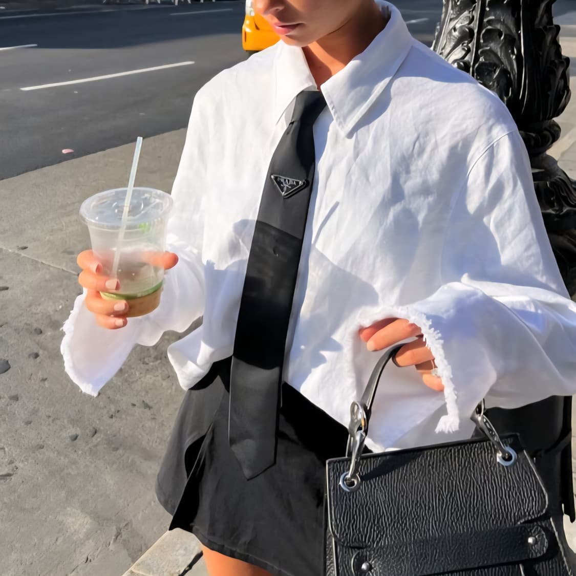 프라다 빈티지 업사이클링 사피아노 브로치 넥타이핀 상품이미지5