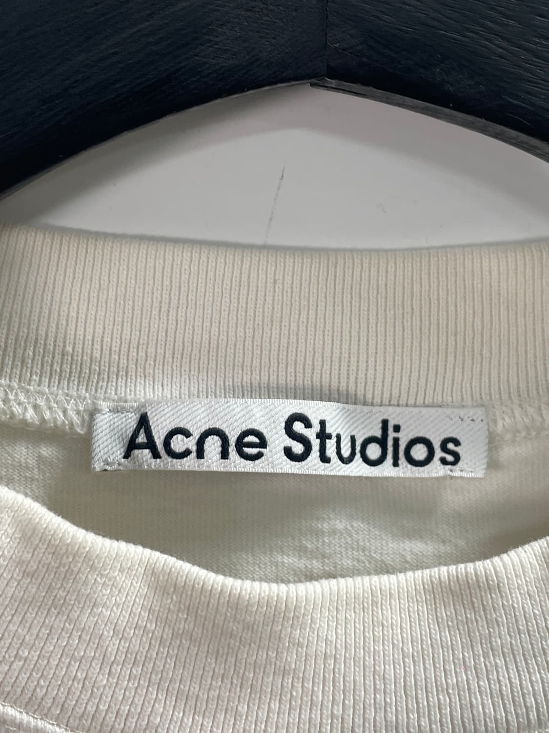 아크네 스튜디오 미드로고 반팔티 (on.667)  상품이미지4