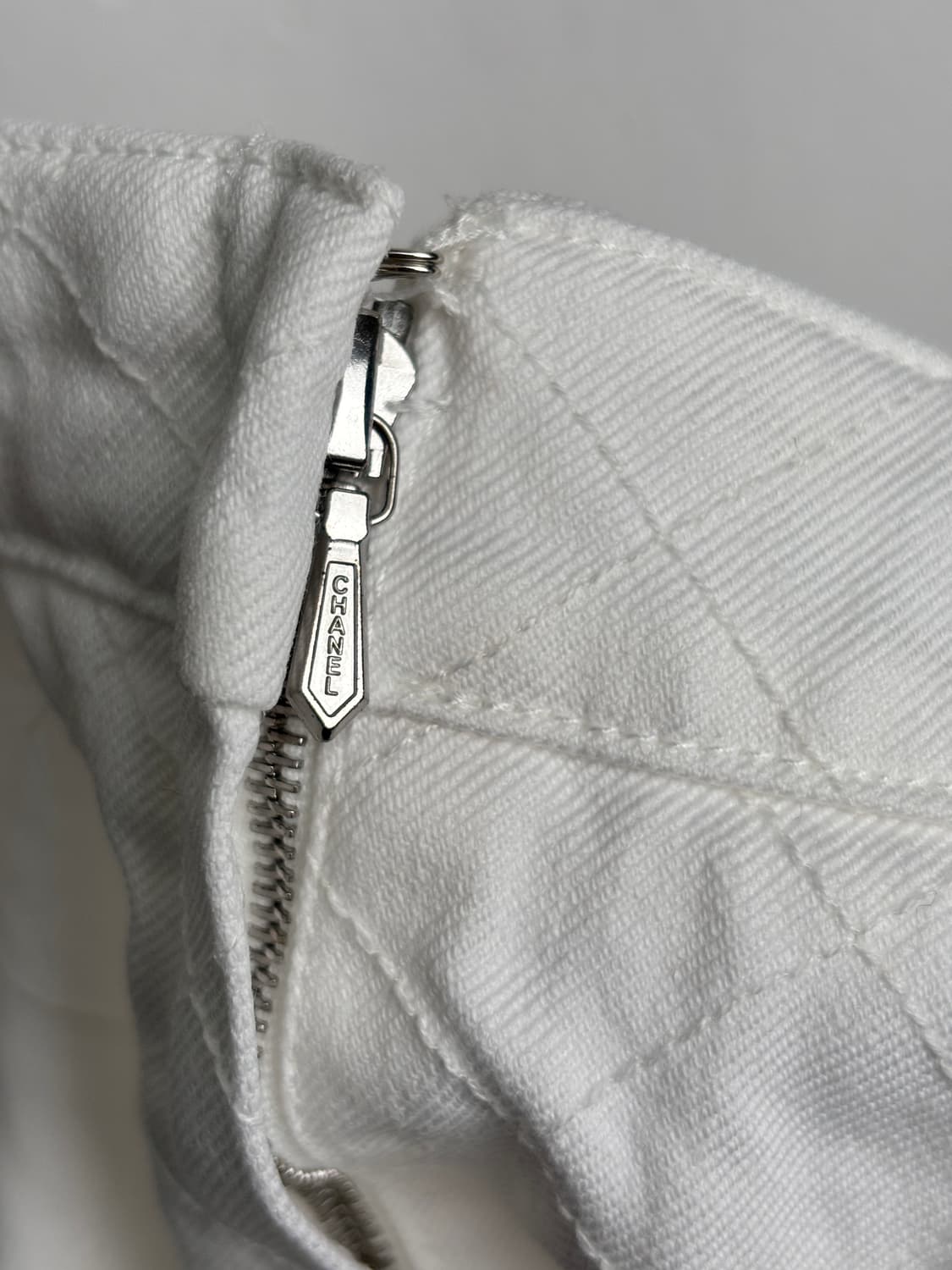 CHANEL 2005 Cruise Collection Skirt 상품이미지5