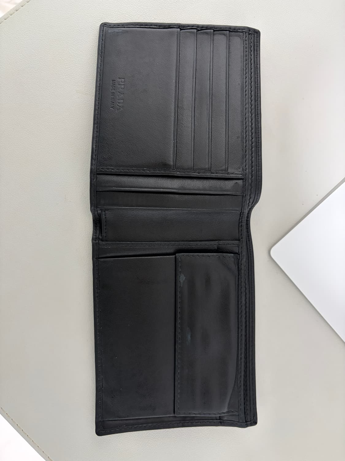 프라다 반지갑 상품이미지2