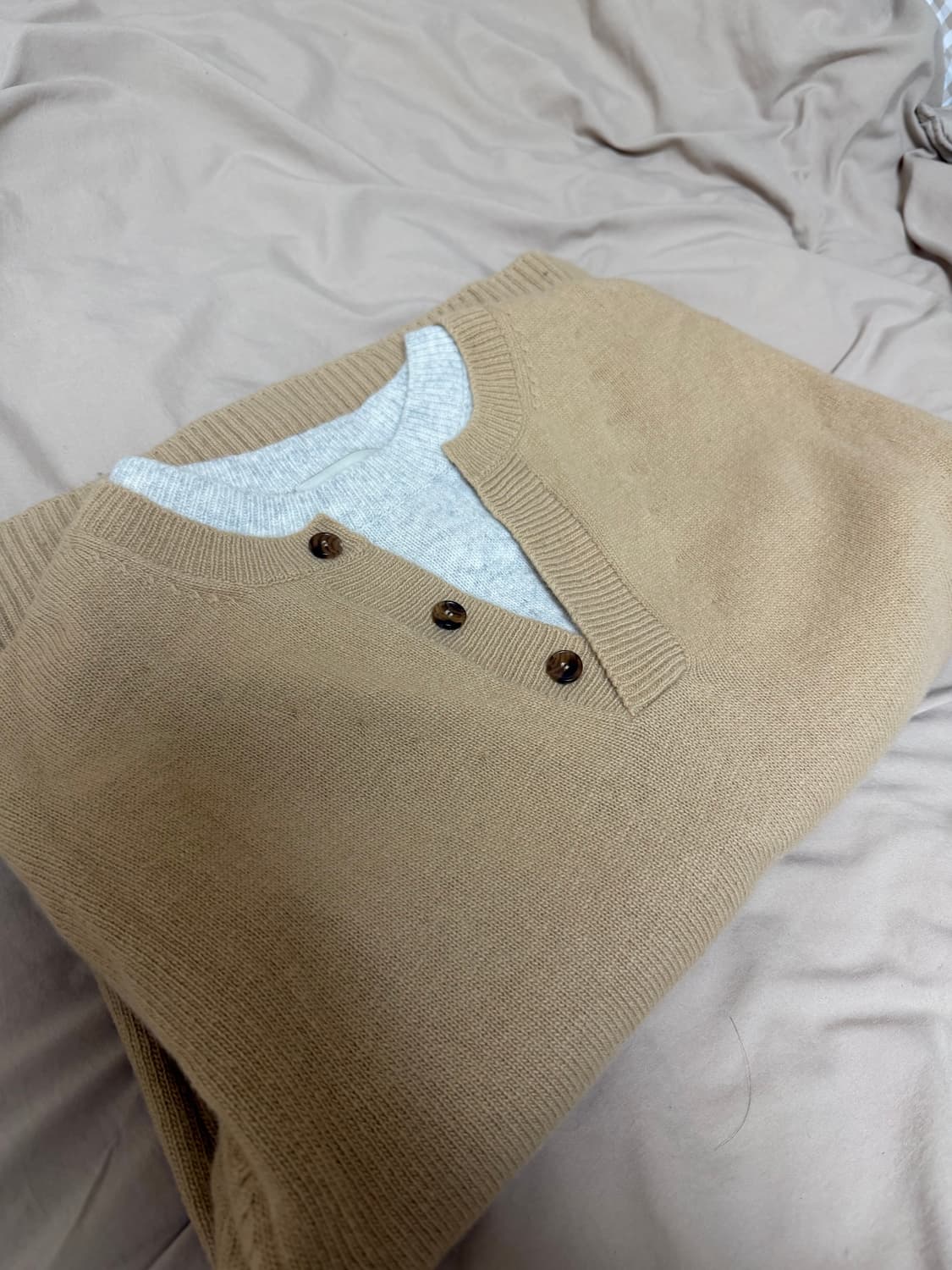 렉토 더블레이어드 니트 판매합니다 상품이미지1