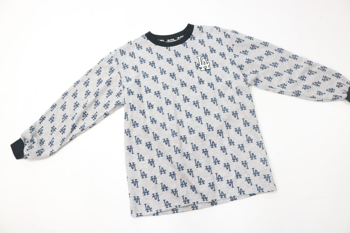 MLB 엠엘비 LA 다저스 모노그램 올오버 패턴 그레이 롱슬리브 L 상품이미지3