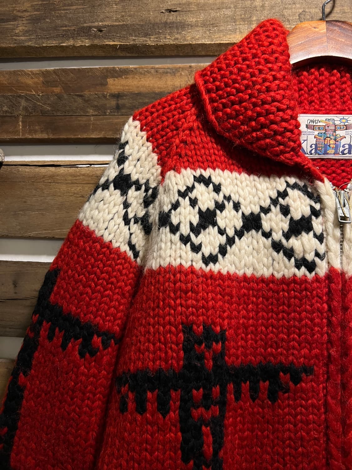 [L]KANATA 카나타 인디언 토템 레드 집업 코위찬 상품이미지3