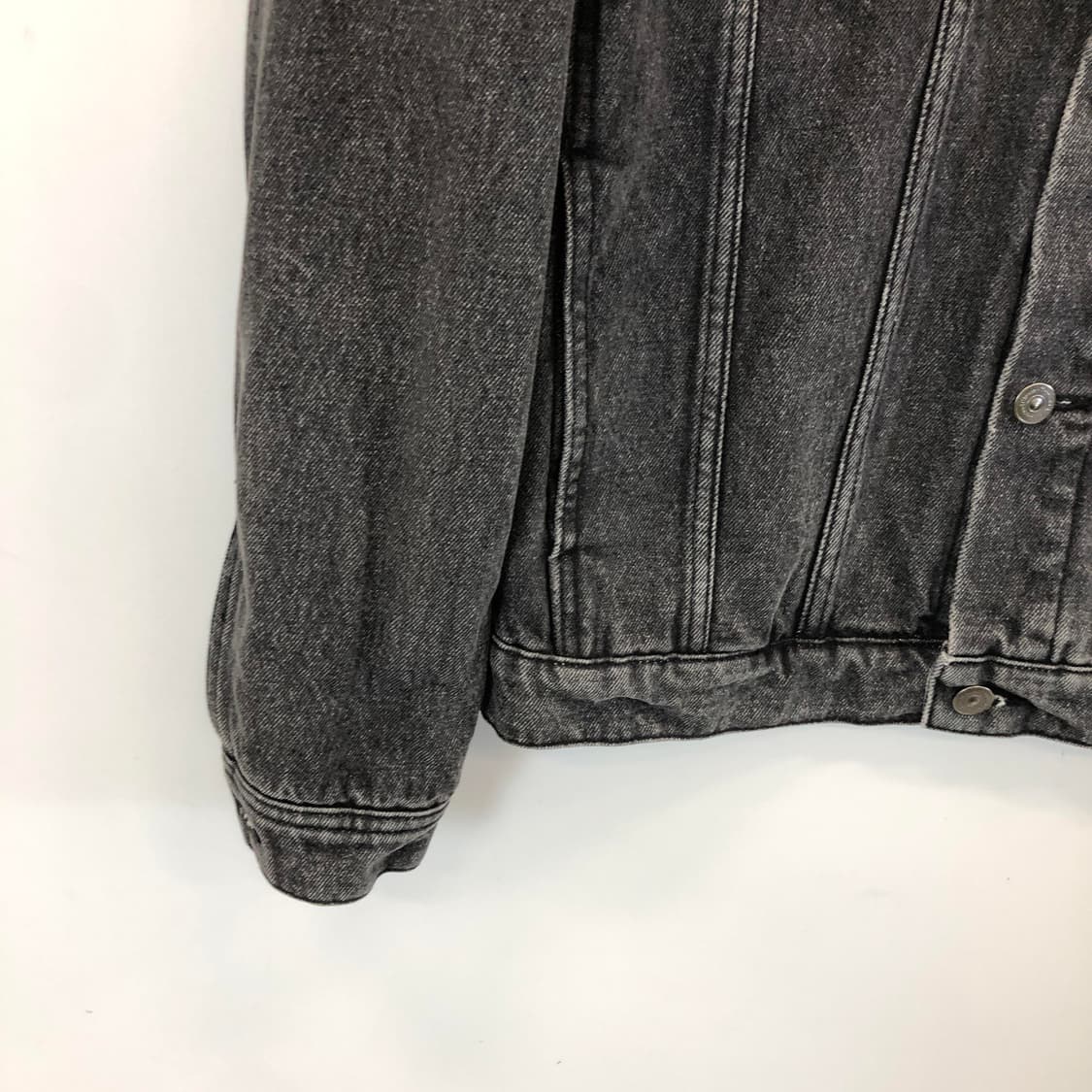 비욘드클로젯 노맨틱 트러커자켓 M 상품이미지3