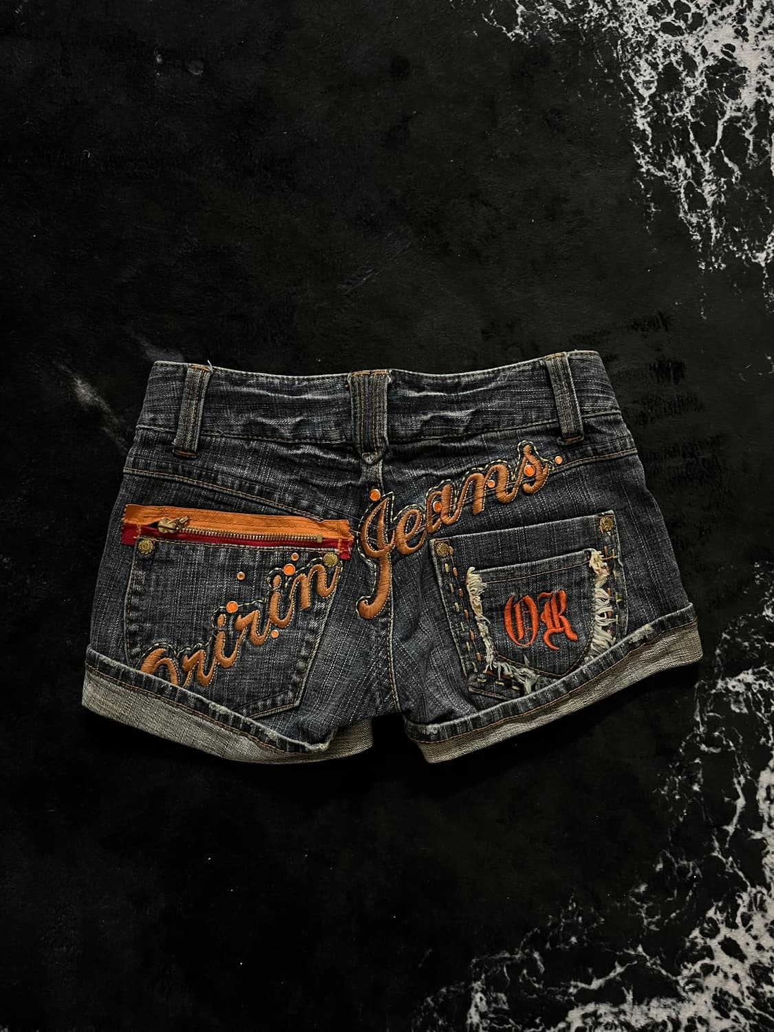 y2k로우라이즈 숏팬츠 상품이미지1