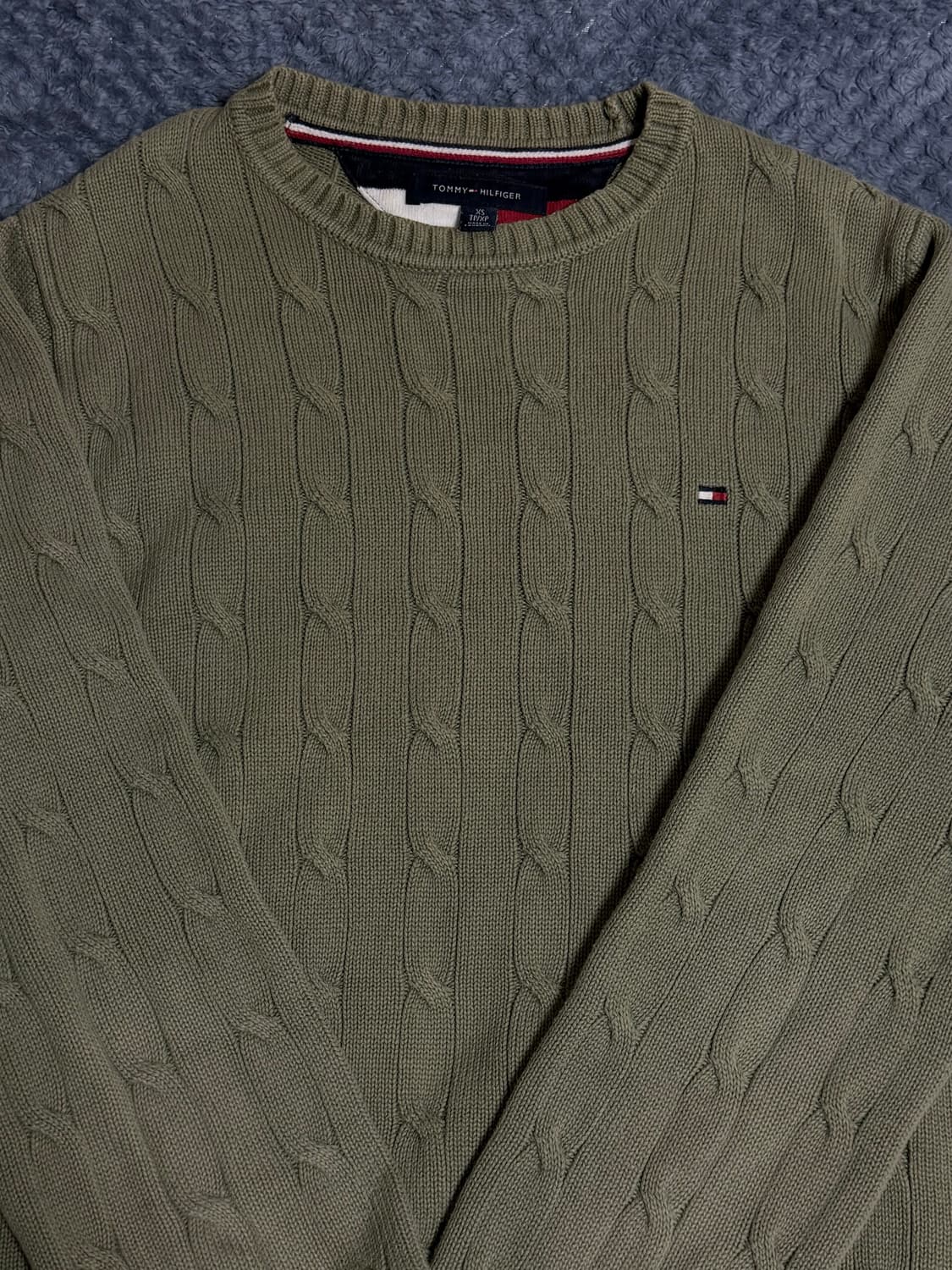 타미힐피거 꽈배기 니트(카키) 상품이미지1