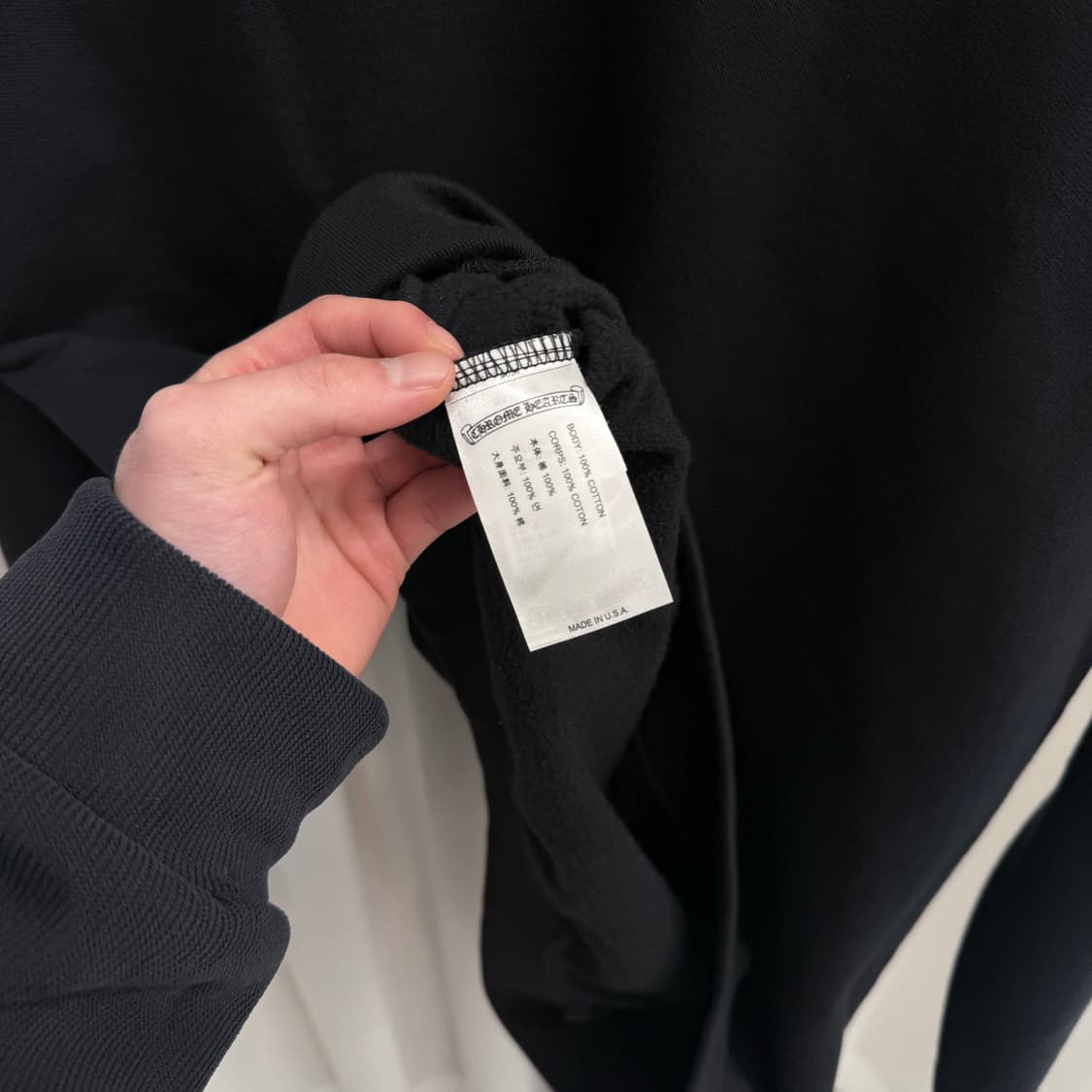 [25년/L] 크롬하츠 넥 로고 맨투맨 블랙 상품이미지7