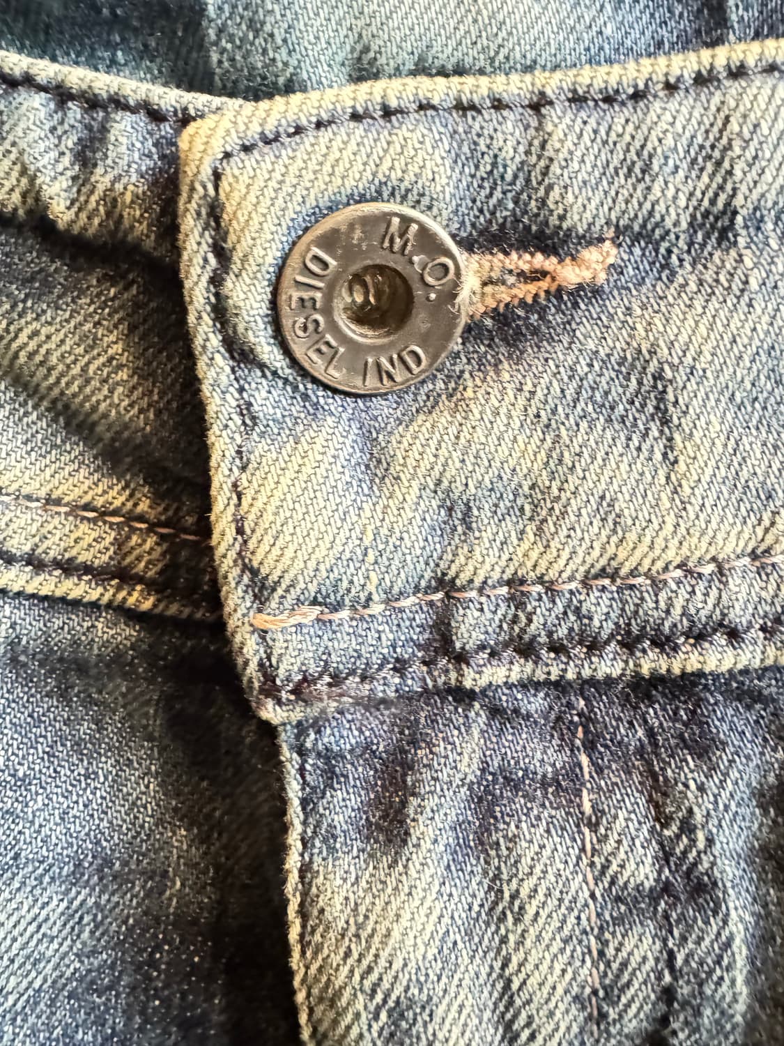 디젤 마틱 로우 라이즈 한정판 청바지 상품이미지2