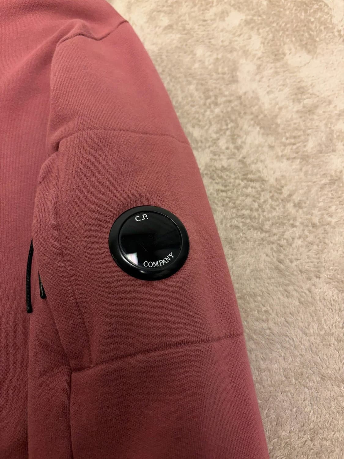  C.P. 컴퍼니 렌즈 디테일 크루넥 스웻셔츠 상품이미지3