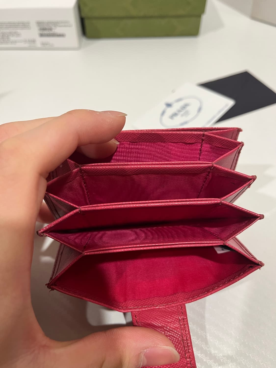 [정품]프라다 사피아노 카드지갑 (+보증서 포함) 아코디언 상품이미지4