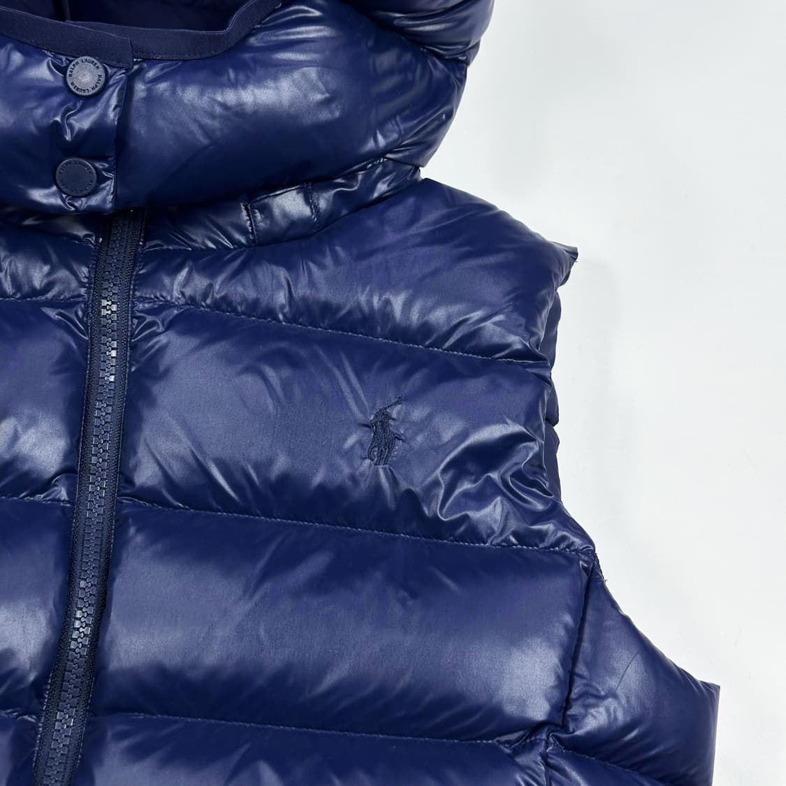 폴로 랄프로렌 포니 걸즈 네이비 조끼패딩 (실측 XS 여성추천) 상품이미지4