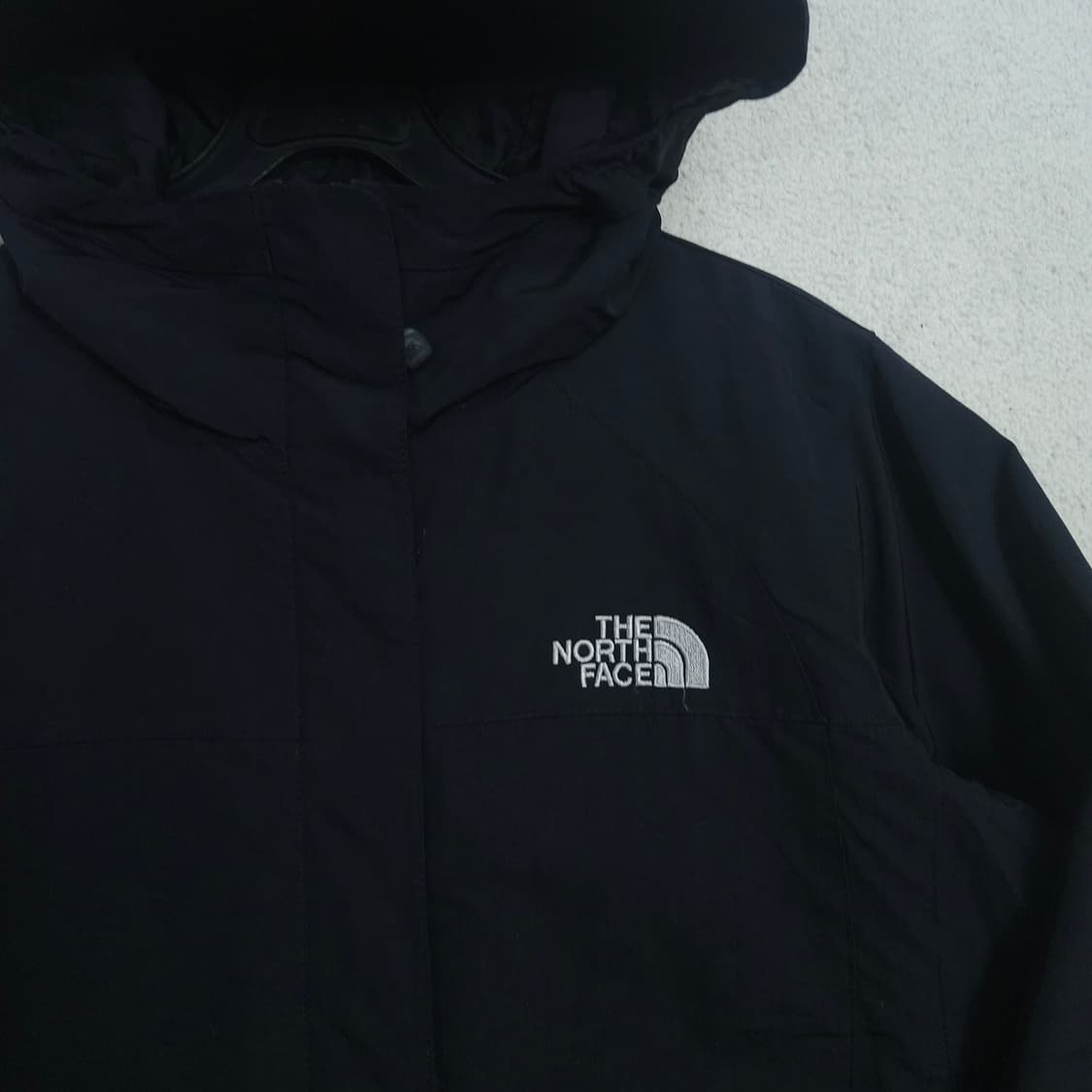 노스페이스 여성 바람막이 M 블랙 상품이미지4