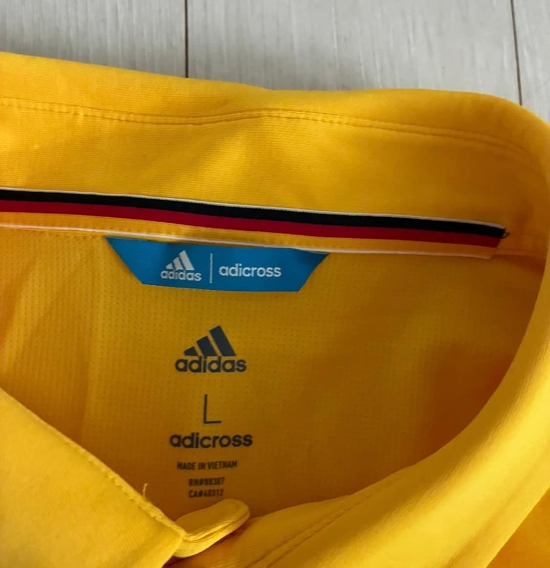 Adidas 반팔티 상품이미지2