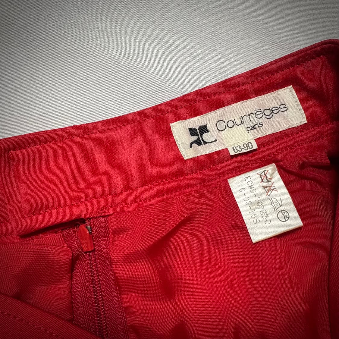 90s Courrèges Red Button Skirt 상품이미지8