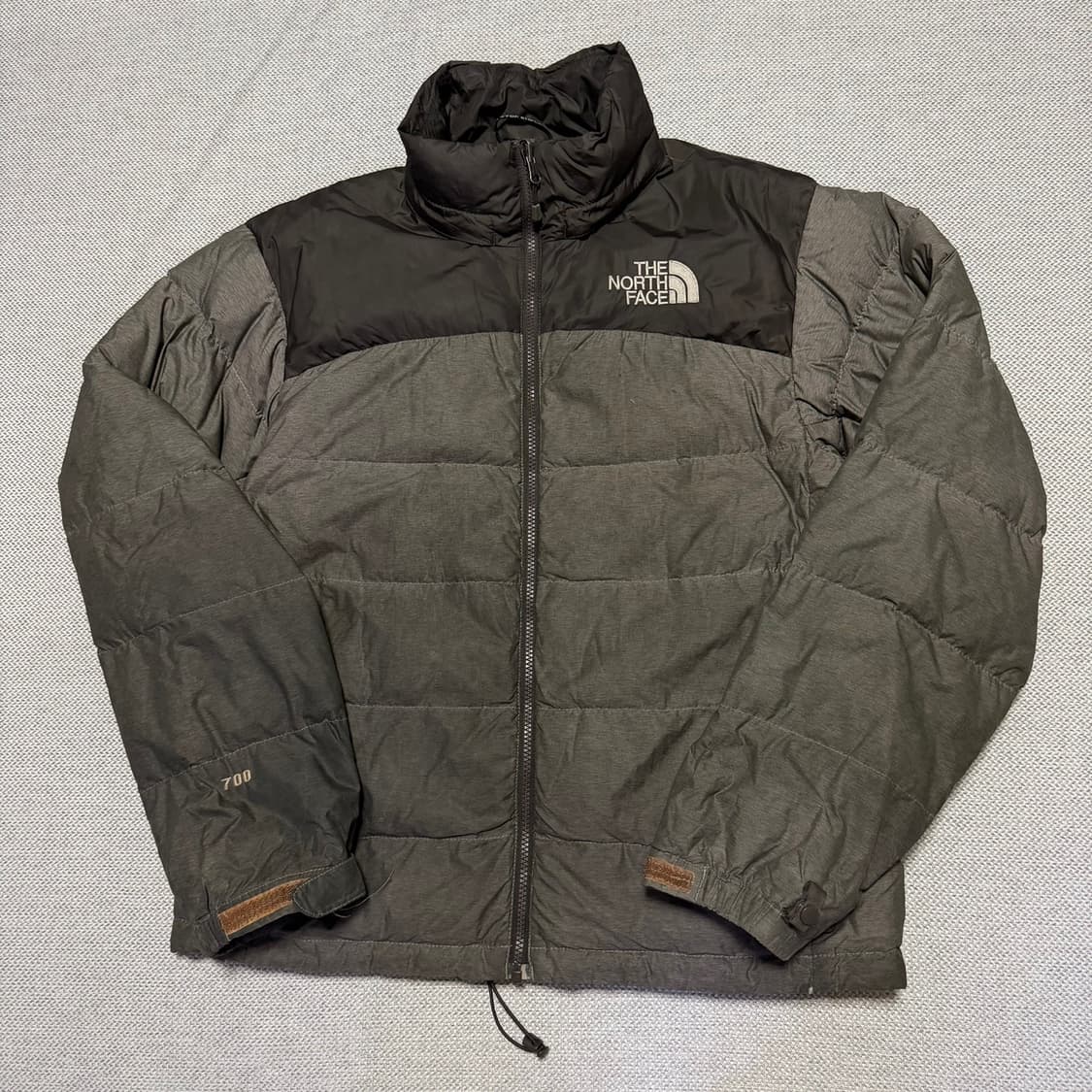 노스페이스 700 눕시 패딩 상품이미지1