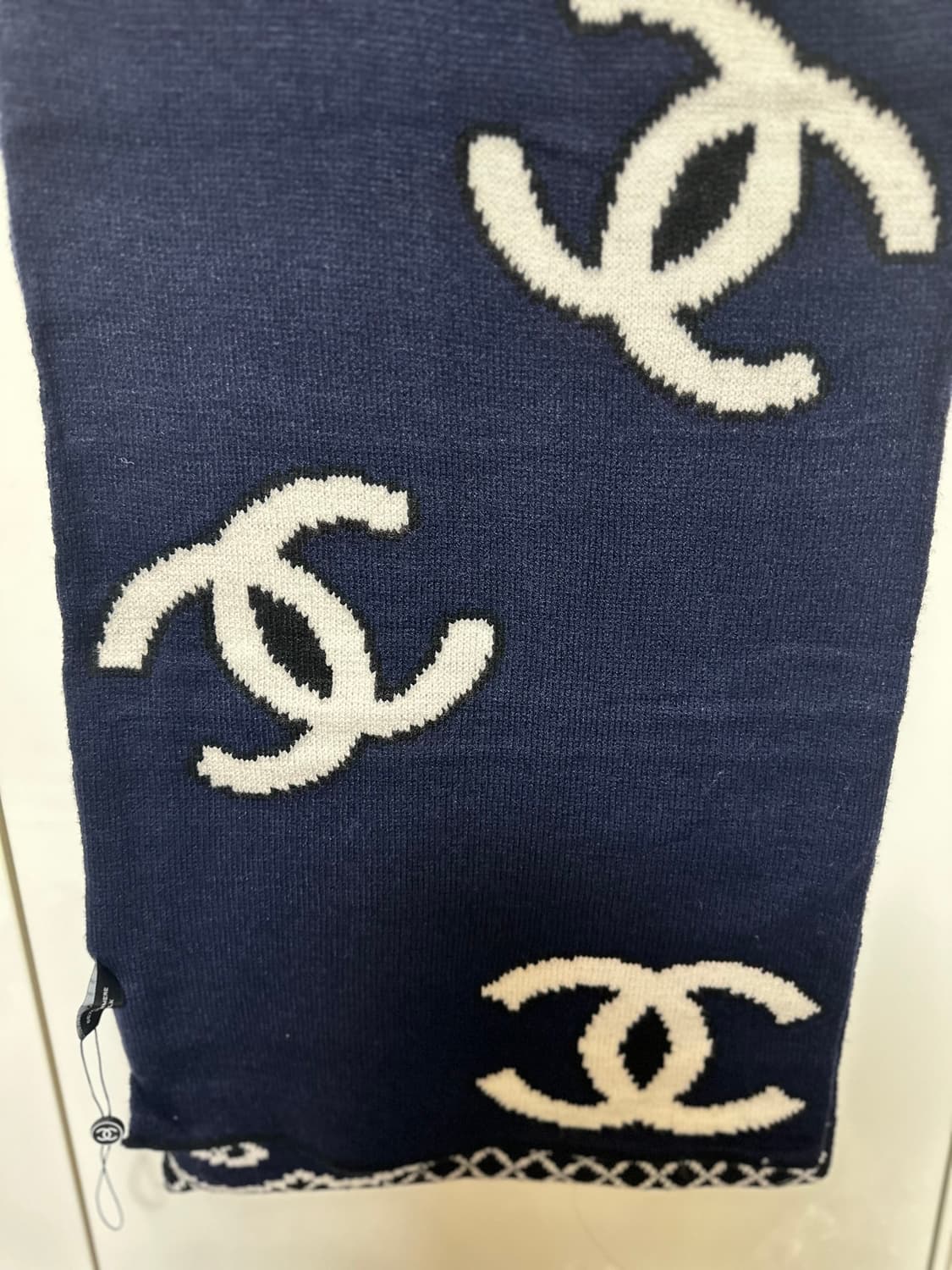 샤넬 로고 네이비 캐시미어머플러 남여공용 상품이미지3