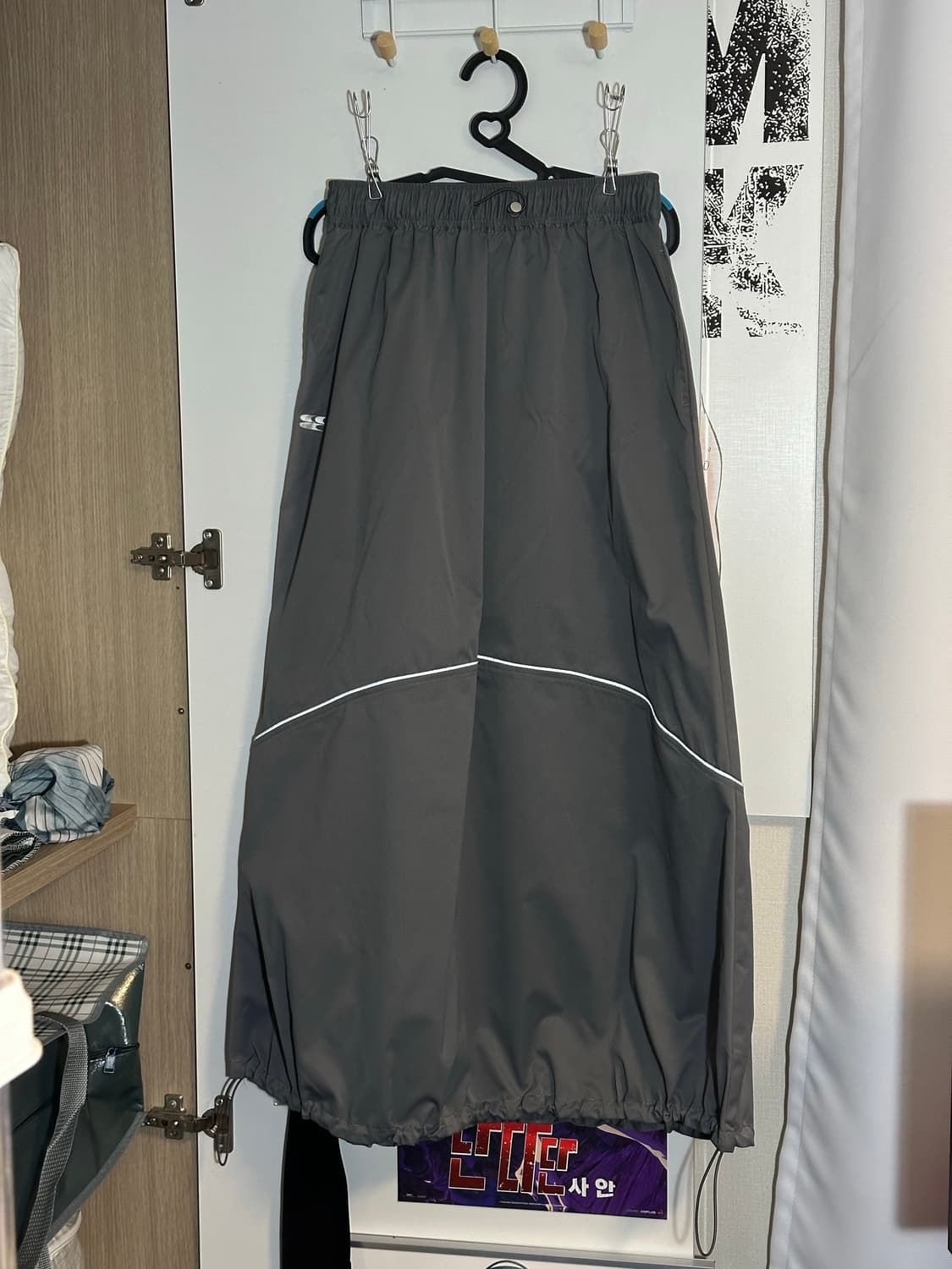 크라잉센터 실버 그레이 반사 스포티 튤립 맥시 스커트 와이드 스커트 치마 상품이미지2