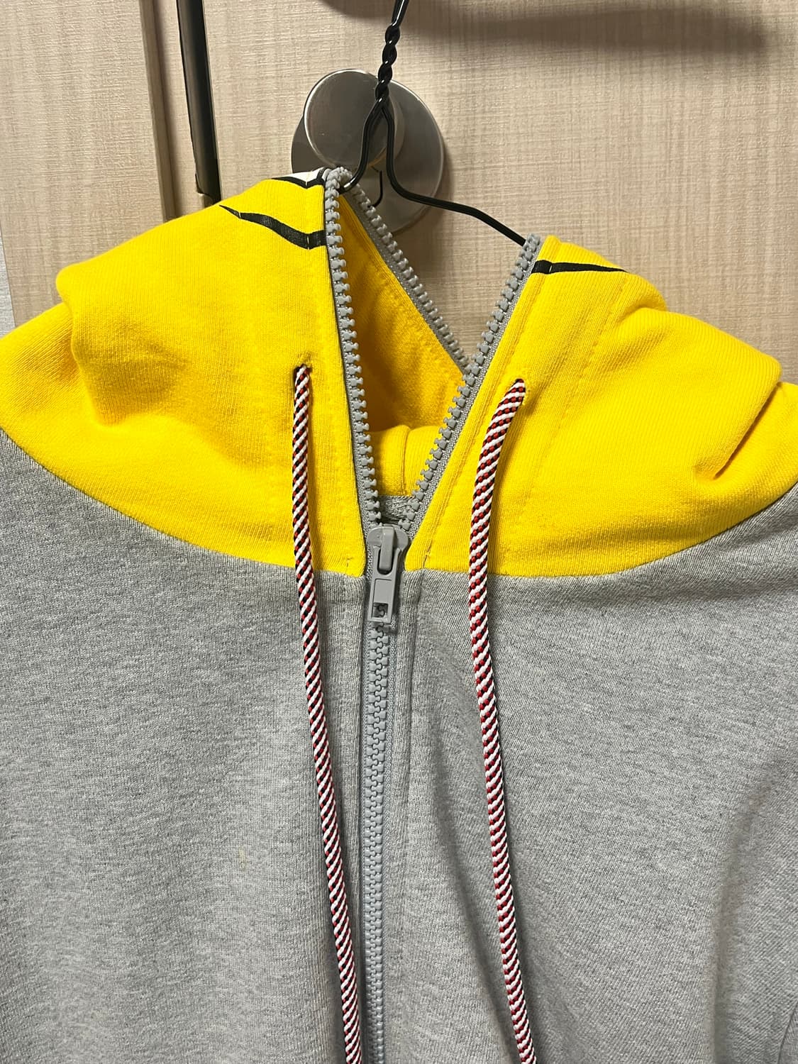 비욘드클로젯 후드집업 상품이미지3