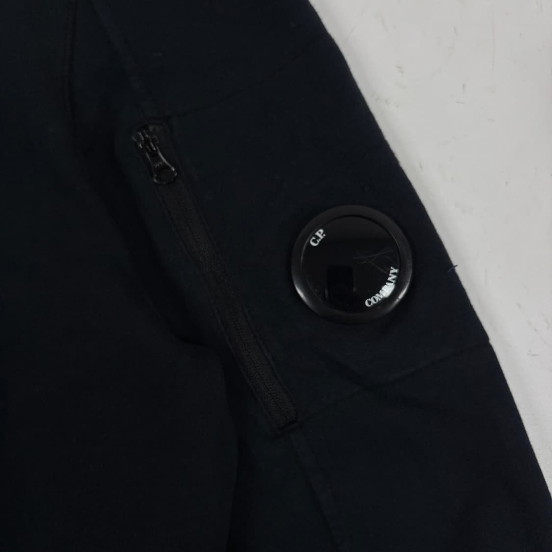 C.P COMPANY 씨피 컴퍼니 후드집업 상품이미지5