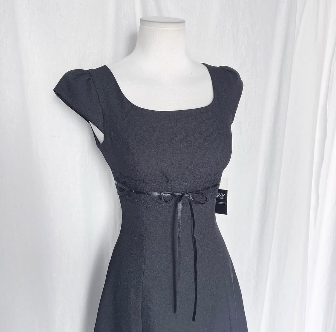 R.F 리본 블랙 원피스 일본빈티지 갸루 리즈리사엑시즈팜스나이델어스뮤직 상품이미지2