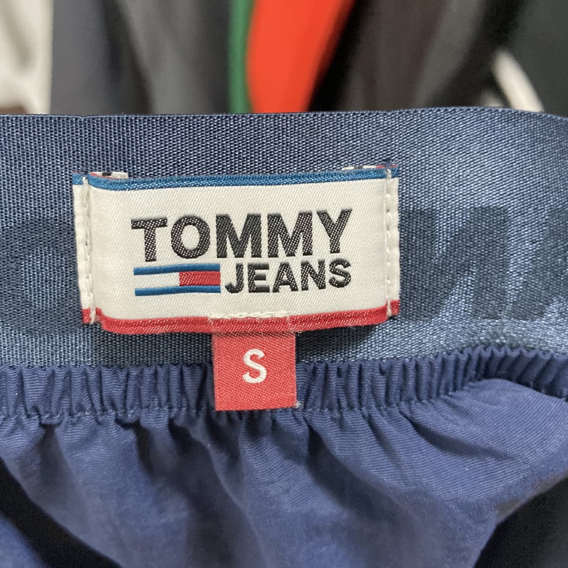 타미진스 나일론 로고 미디스커트 네이비 S 상품이미지3