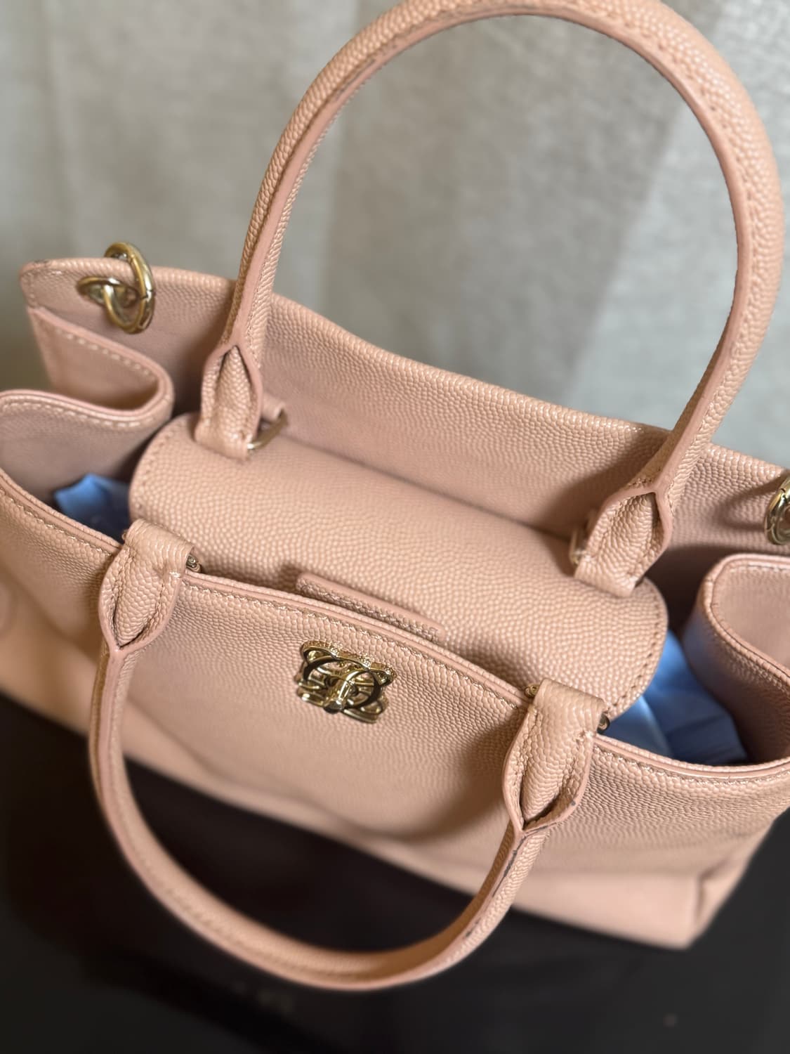 루이까또즈 핑크 토트백 상품이미지2