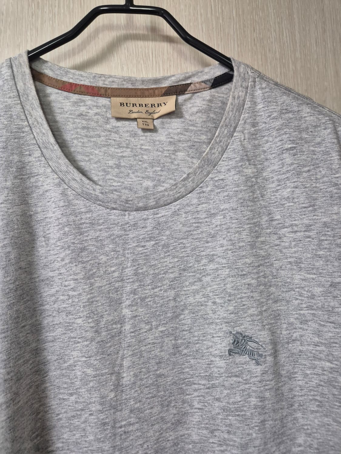 (정품) 버버리 자수 로고 반팔티 티셔츠 4061820 (2XL) 상품이미지5