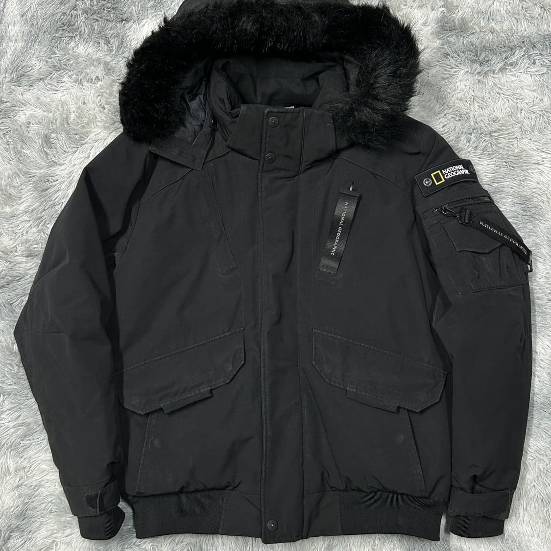 내셔널지오그래픽 타루가 RDS 숏다운 패딩 XL 상품이미지1