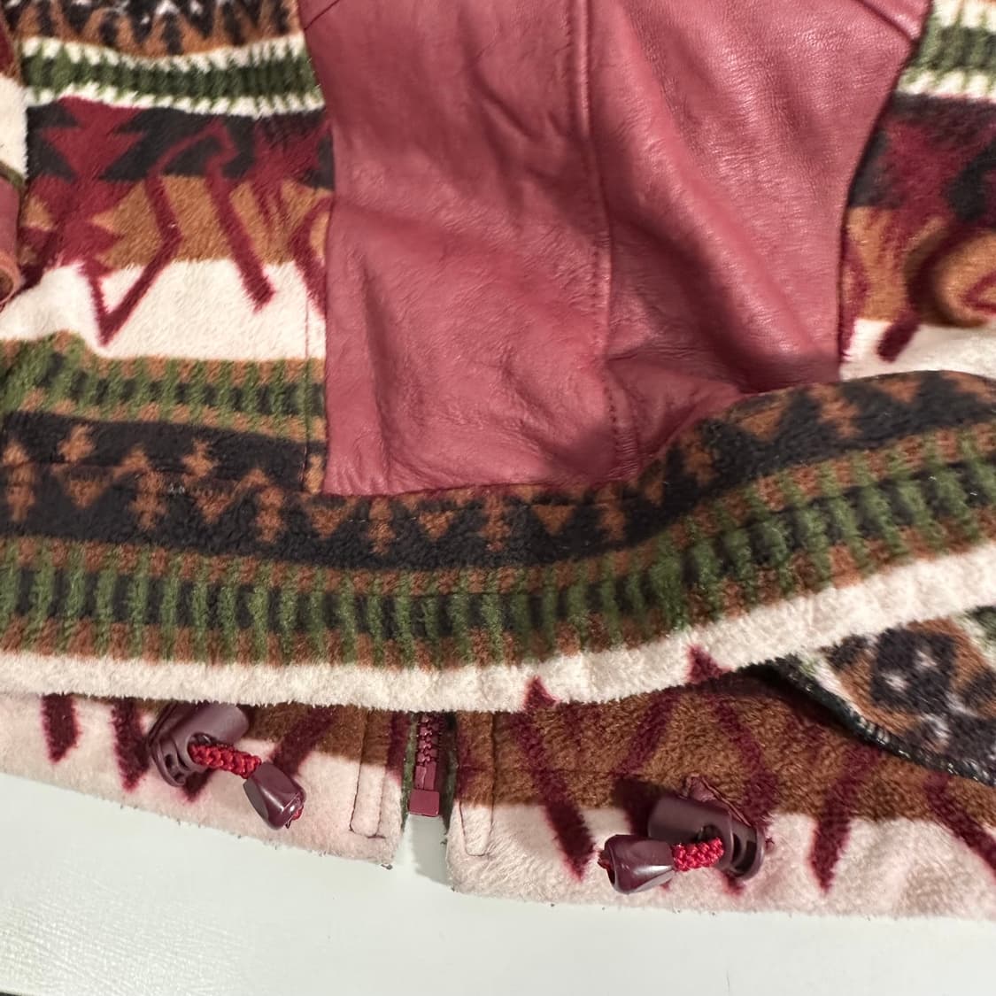 100 MADE IN NEWZEALAND 가죽배색 에스닉 후리스자켓 상품이미지7