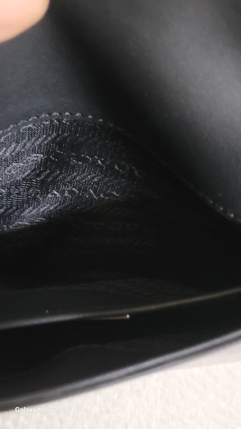 프라다 클레오 레더 숄더백 상품이미지7