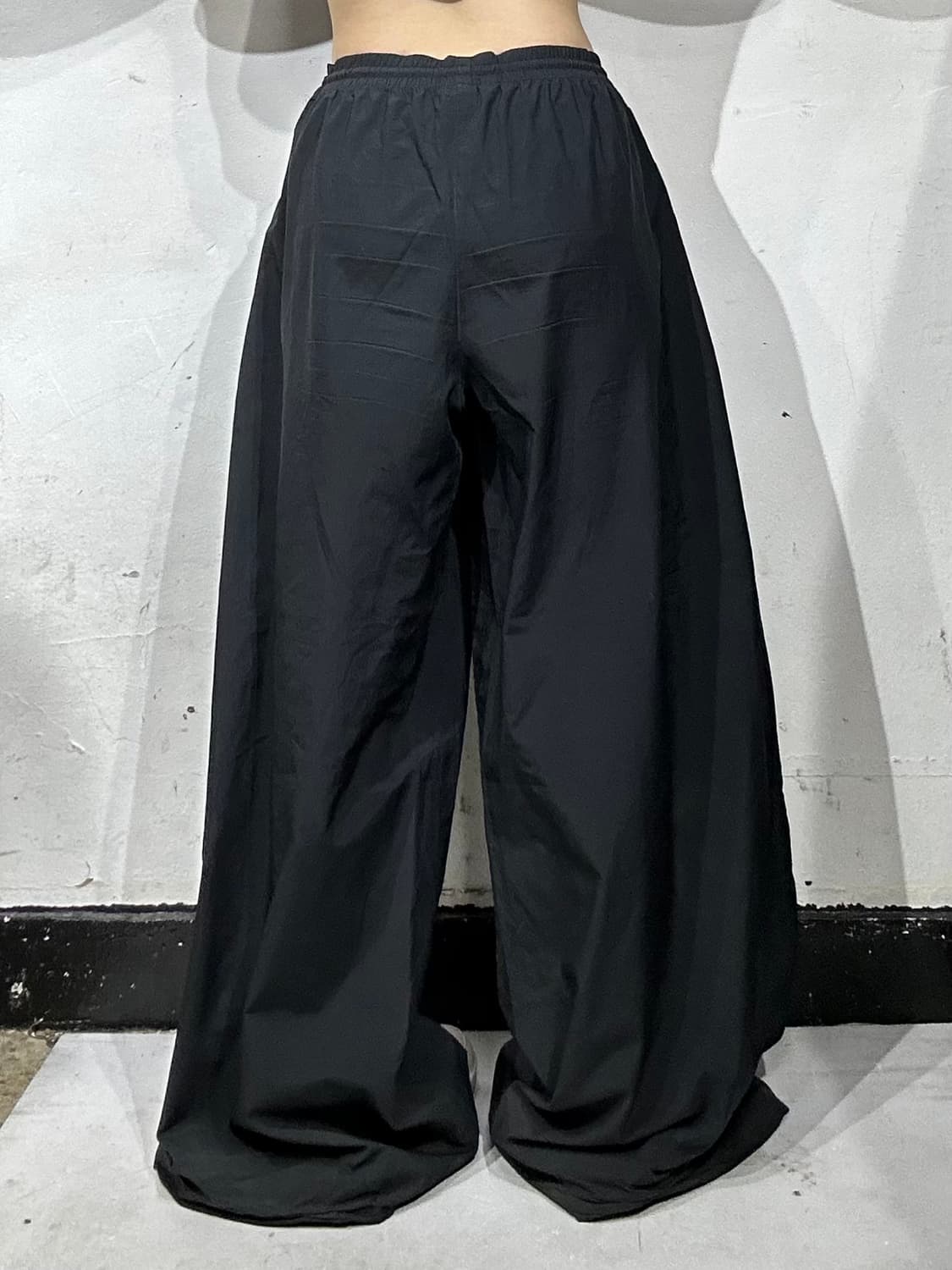 아디다스 아딜레니움 대대장 파이어버드 트랙 팬츠 치마바지 하카마 팬츠 상품이미지3