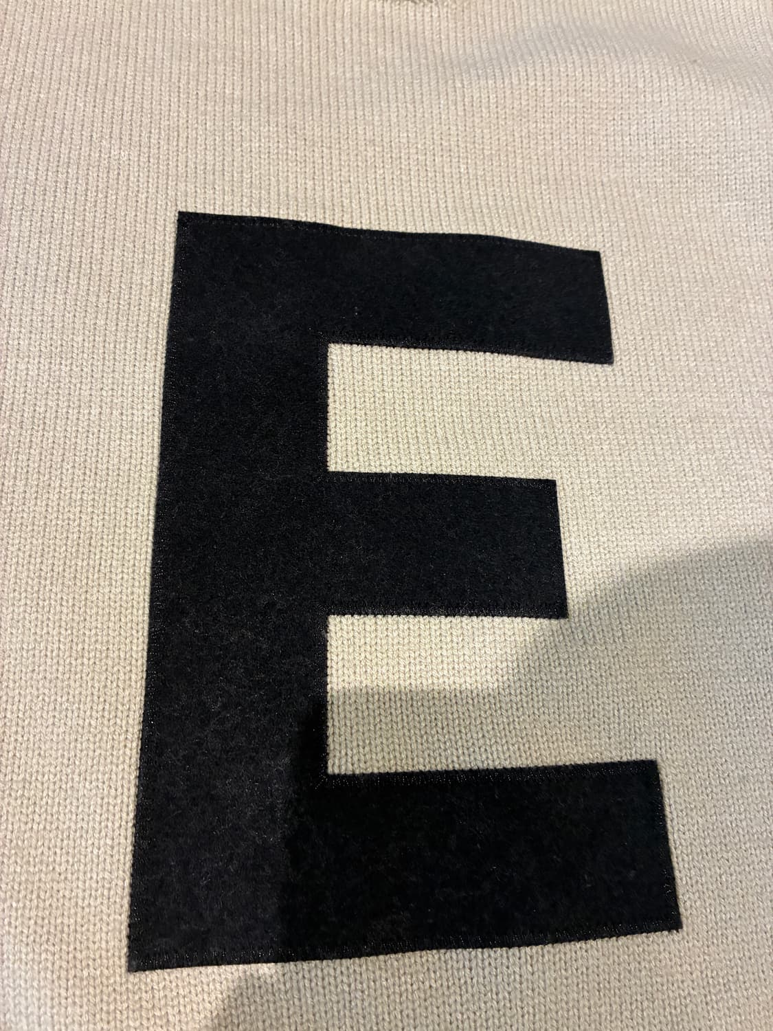 10) 피어 오브 갓 에센셜 빅E 니트 스웨터 위트 상품이미지3