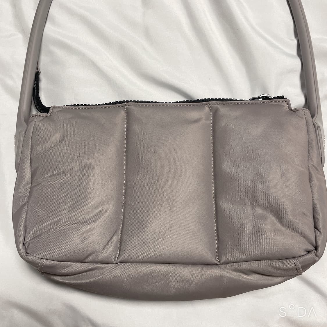 헤븐 바이 마크제이콥스 숄더백 상품이미지3