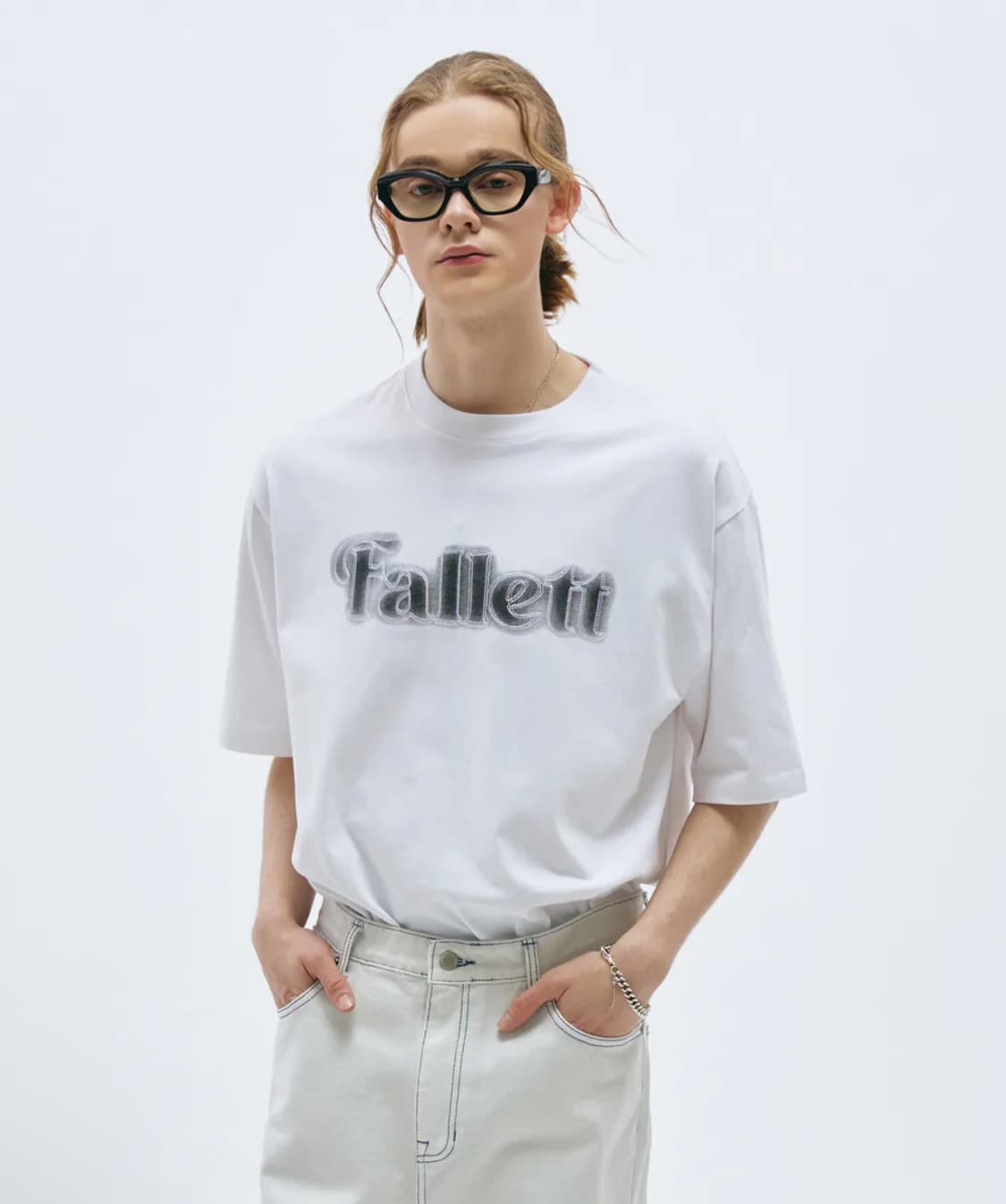 팔렛 화이트 로고 반팔티 L 상품이미지1