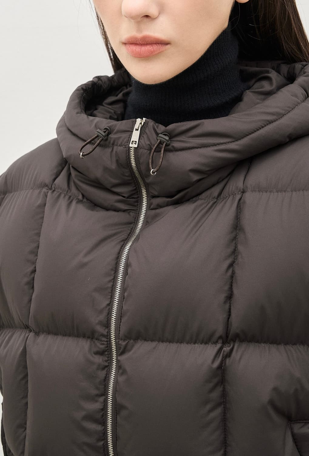 더캐시미어 다운 베스트 구스 패딩  상품이미지5