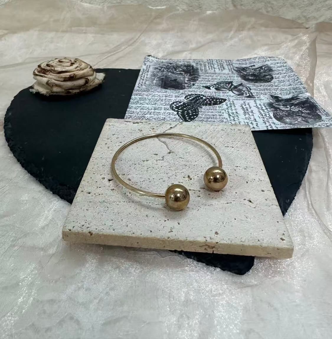 빈티지 메탈볼 오픈 팔찌 상품이미지1