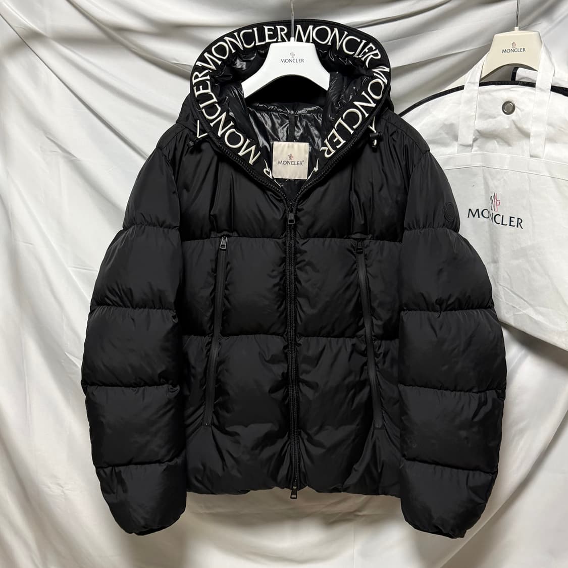 [S급/7] 몽클레어 몽클라 블랙와펜 패딩 상품이미지1