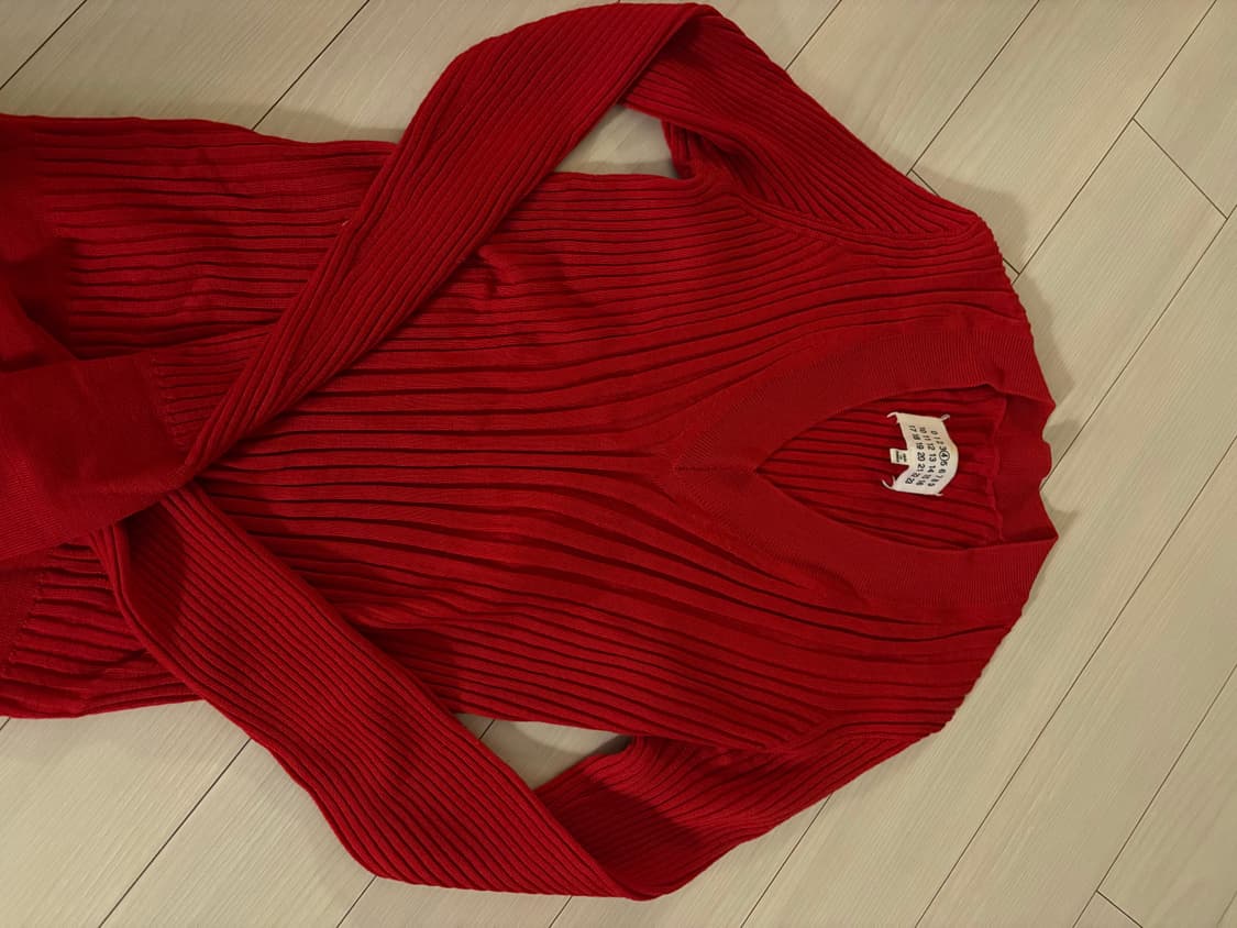 Maison margiela 브이넥 니트 s 상품이미지3