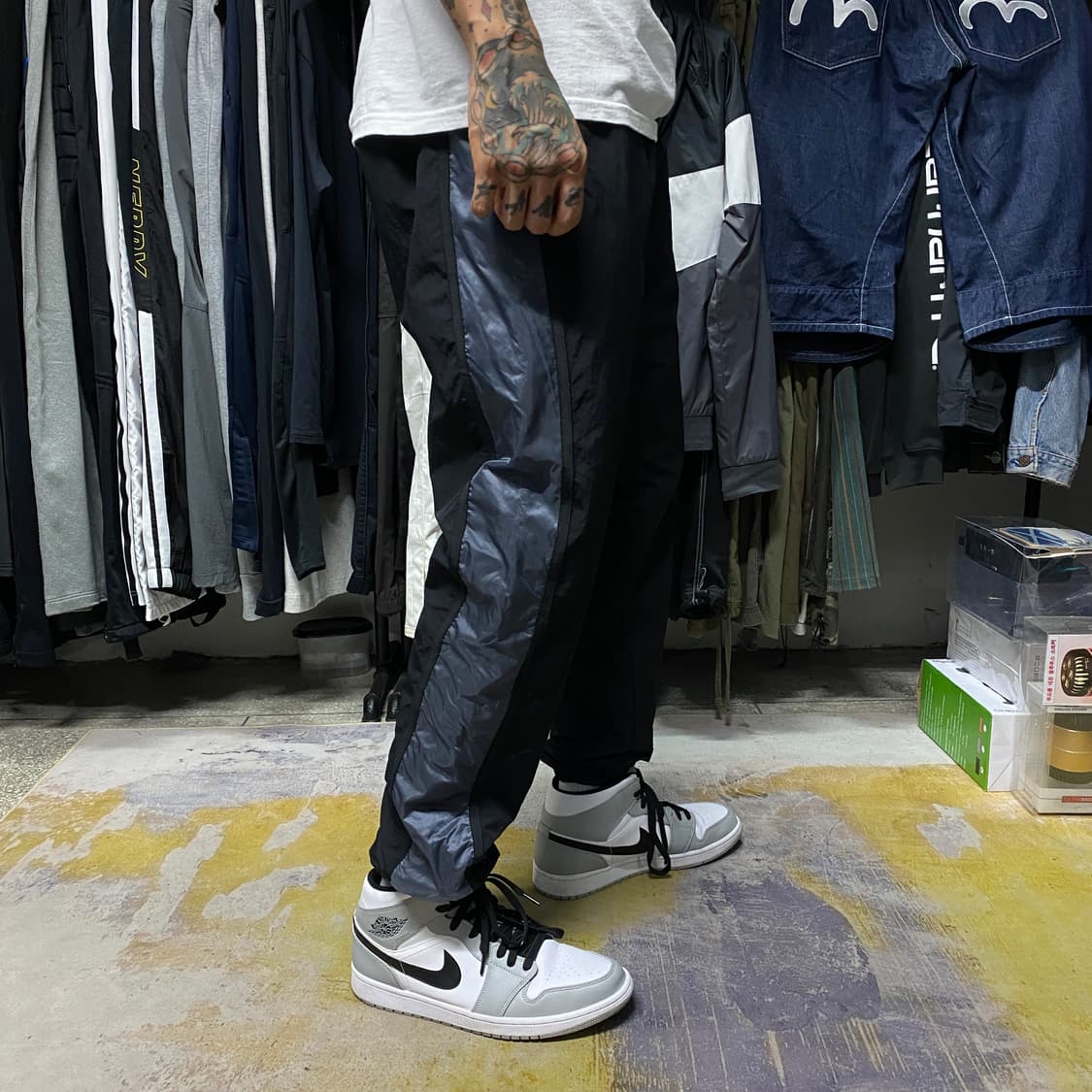 아디다스 신형 우븐 조거팬츠 상품이미지3