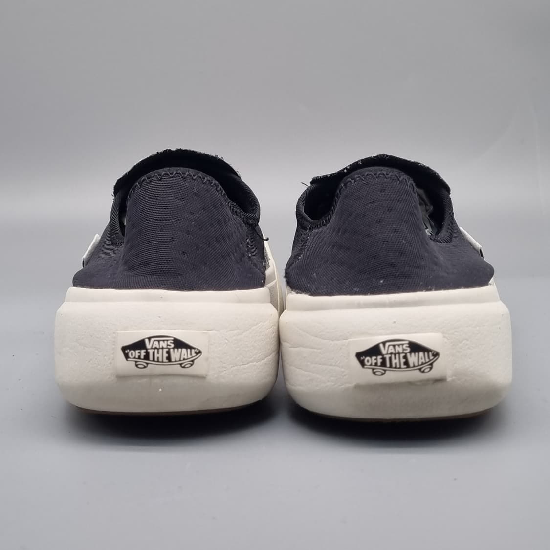 반스 컴피쿠시 반다나 남성슬립온270  상품이미지4