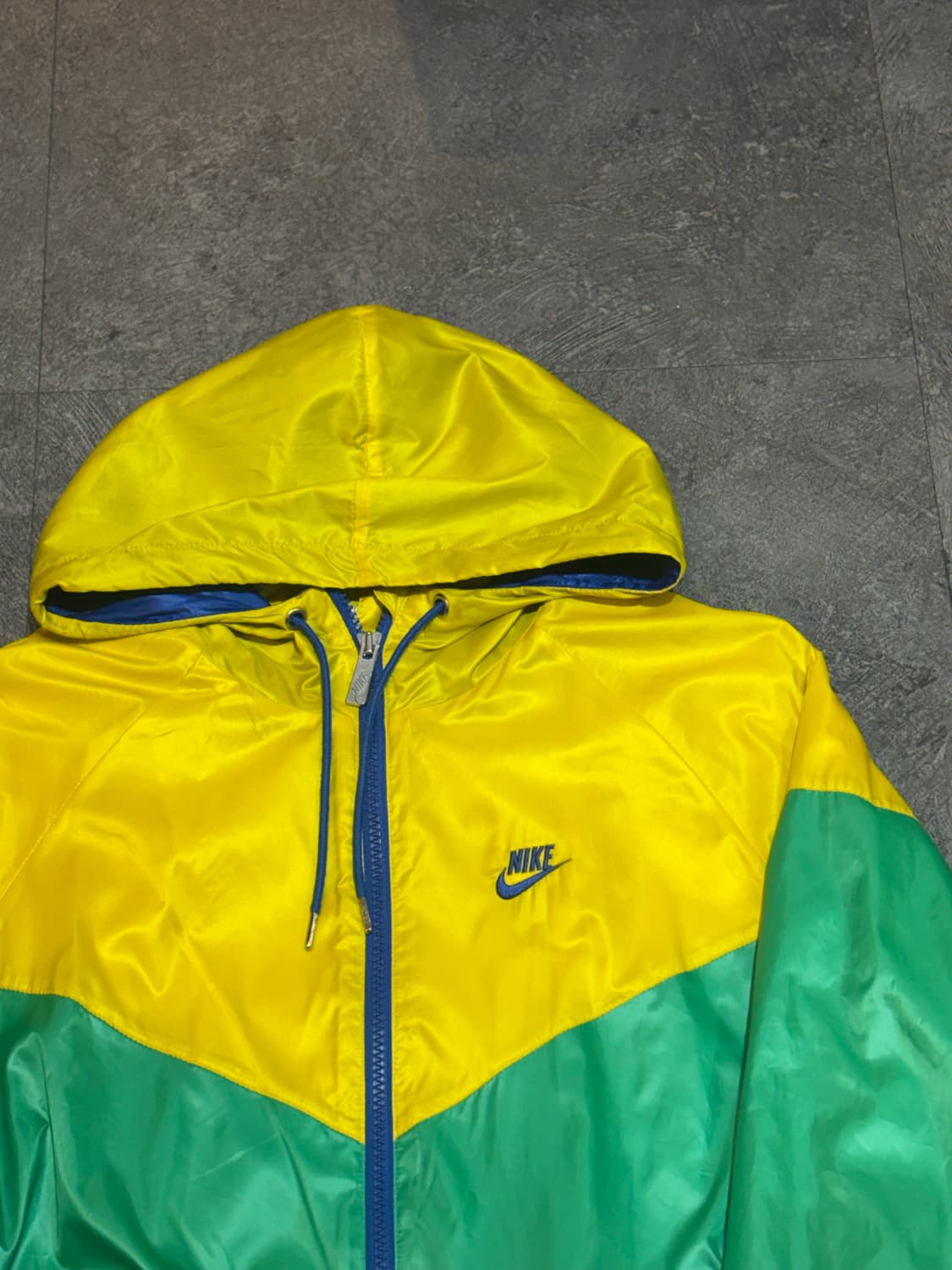 나이키 윈드러너 바람막이 멀티컬러 M사이즈 상품이미지4