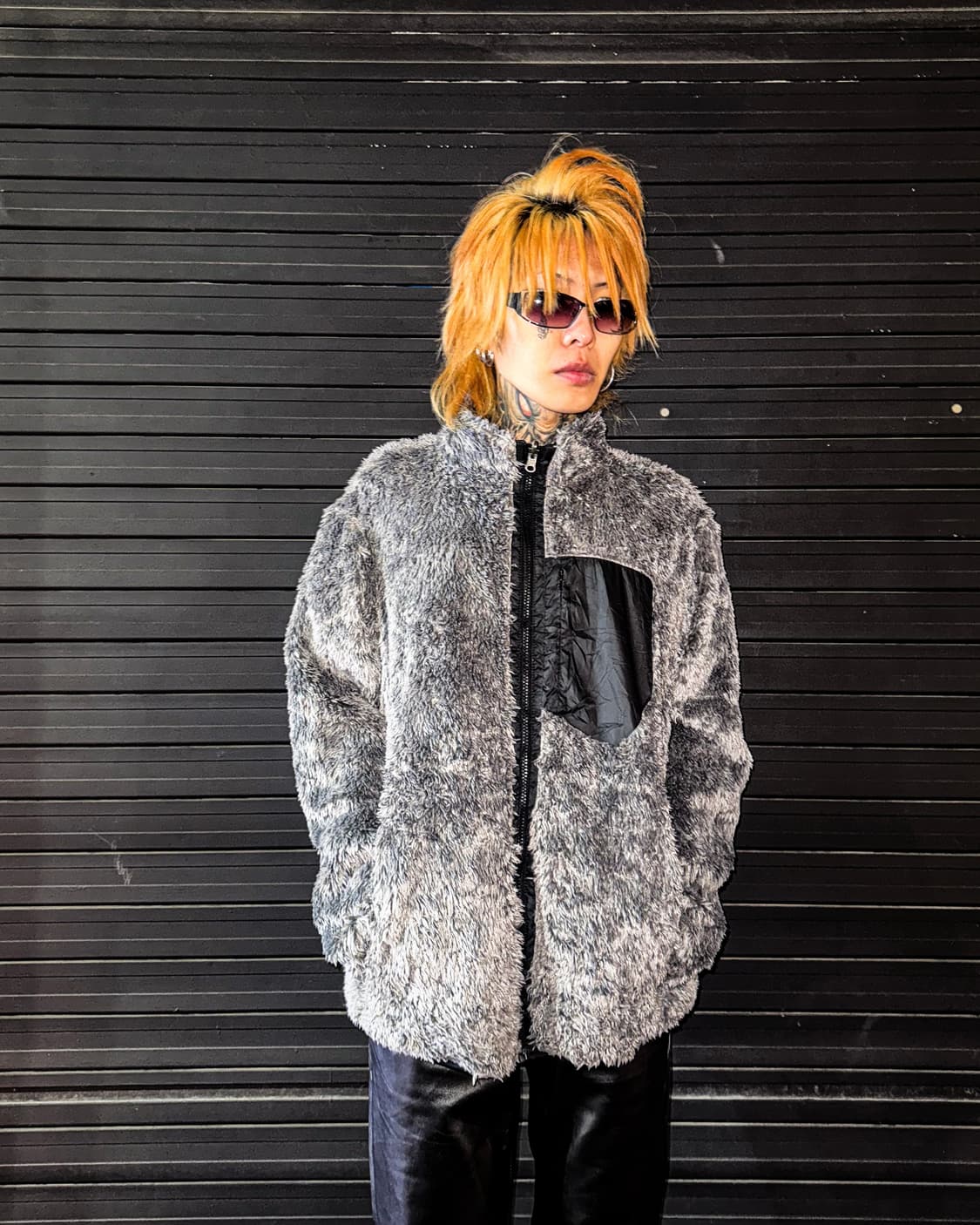 Reversible Faux Fur × Glossy Nylon Jacke 상품이미지4