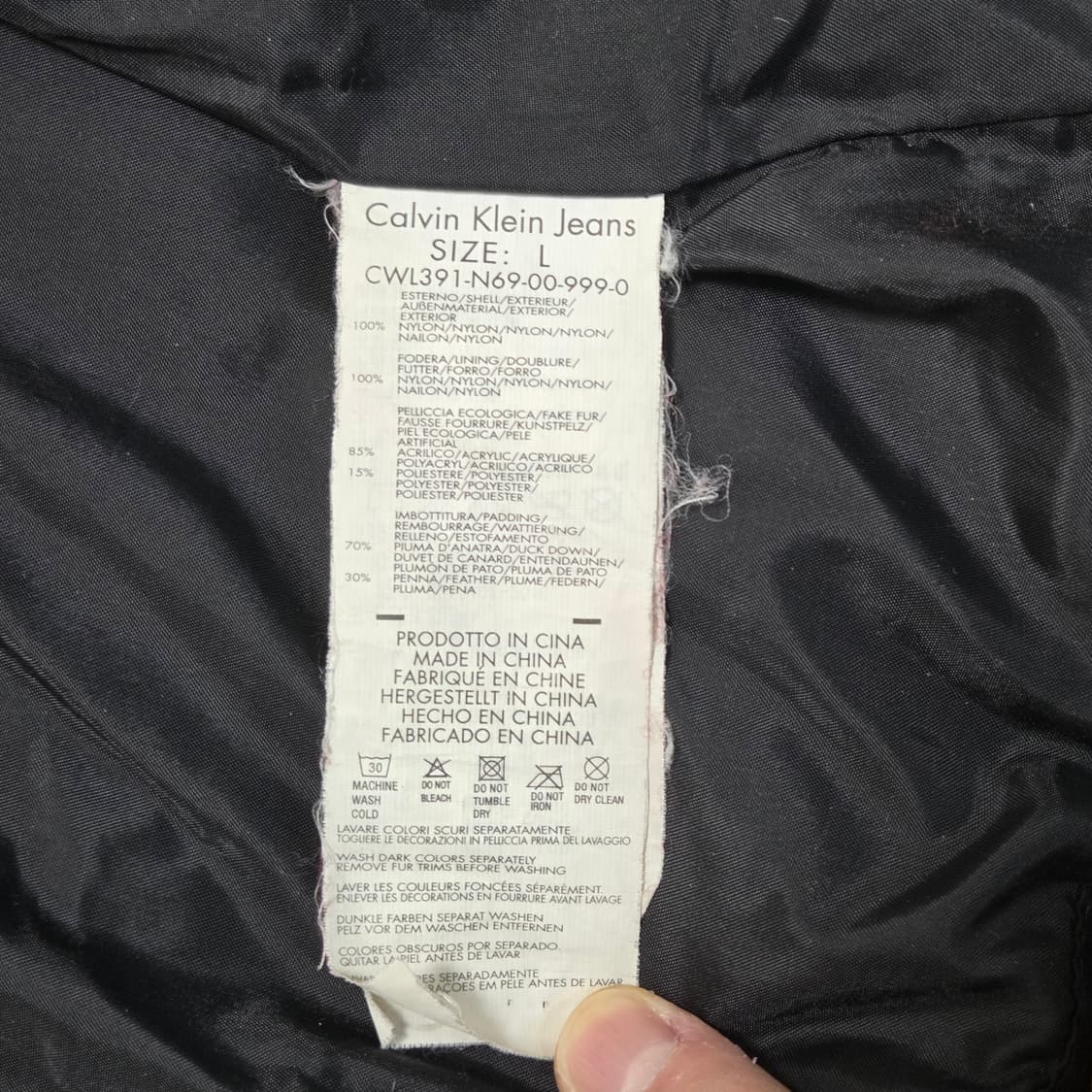 CK Jeans 켈빈클라인 진스 블랙 슬림핏 덕다운 패딩 입니다 상품이미지6