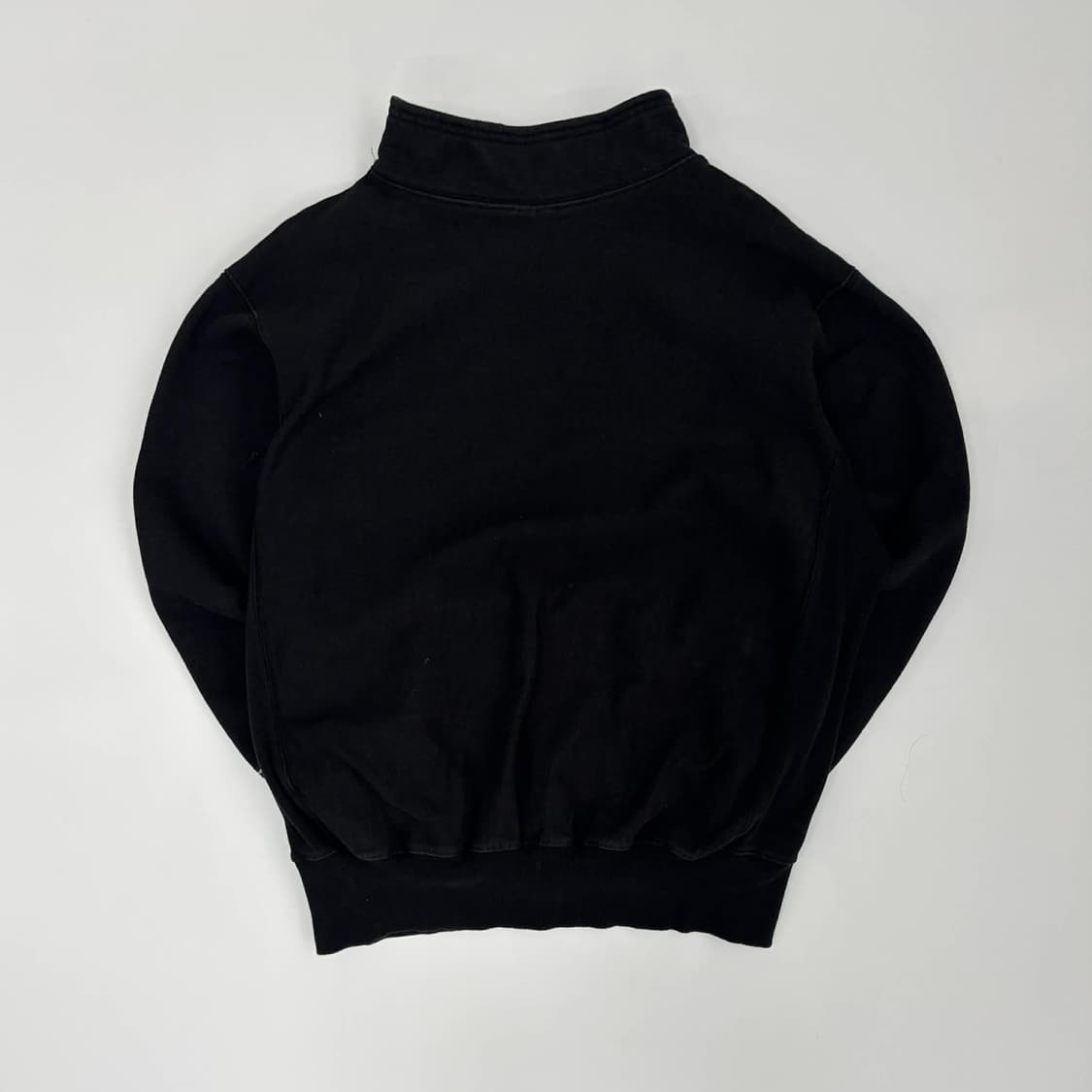 디스이즈네버뎃 T로고 아치 블랙 스웨트셔츠 맨투맨(S) 상품이미지3