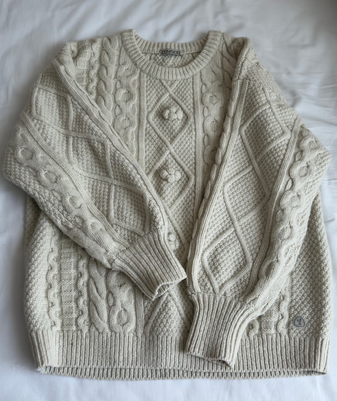 POMPOM CABLE KNIT IVORY 상품이미지2