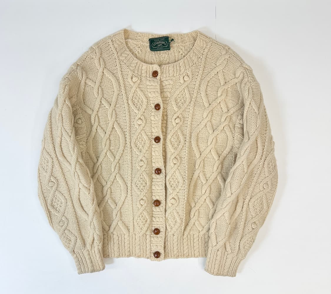 잉글랜드 핸드메이드 울 체스넛버튼 가디건  상품이미지1