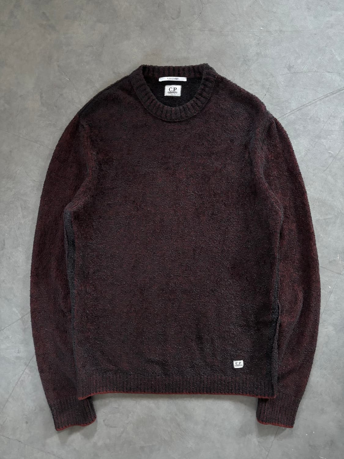 C.P.company 씨피컴퍼니 버건디컬러 플리스 니트 상품이미지1